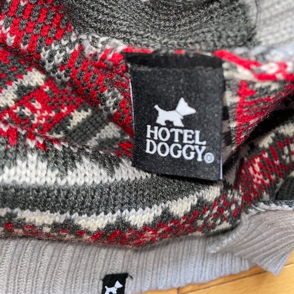 Brand New Hotel Doggy Fair Isle Sweater with Pom-pom - Picture 10 of 10